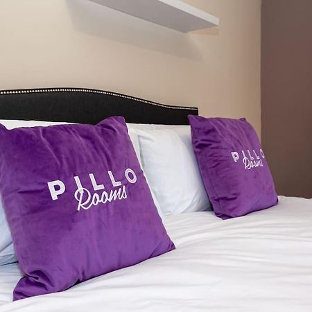Pillo Rooms - Spacious Cosy 2 Bedroom House By Bridgewater Canal Manchester Exterior photo